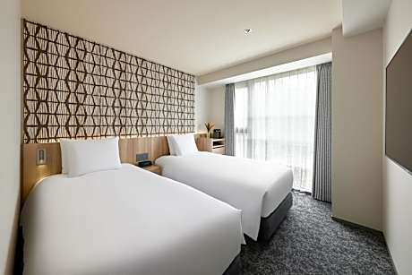 Deluxe Twin Room with City View