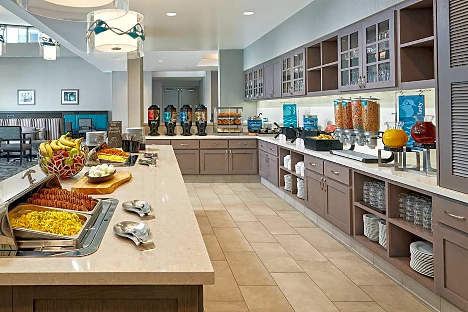 Homewood Suites By Hilton Long Beach Airport