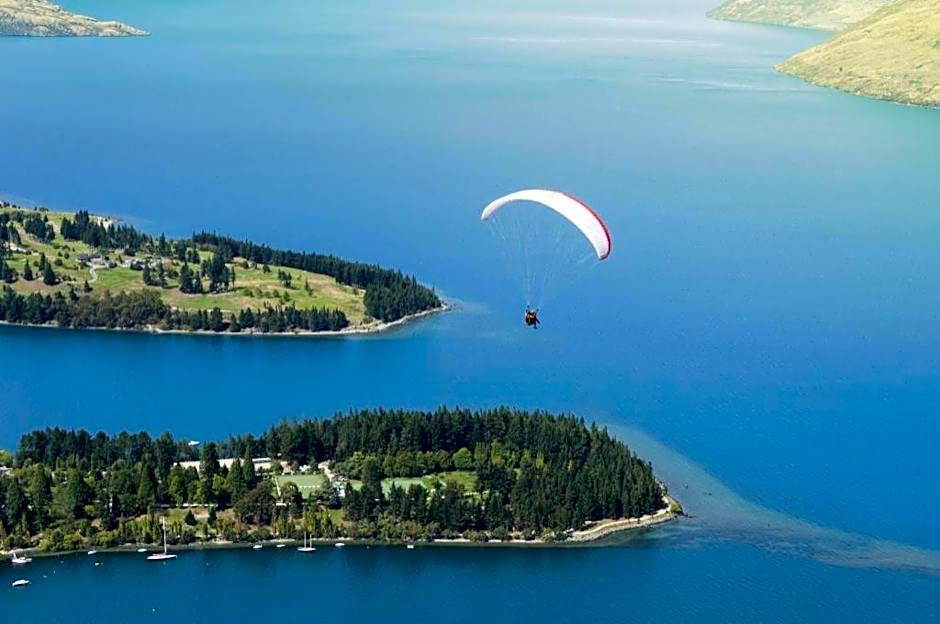 Base Backpackers Queenstown