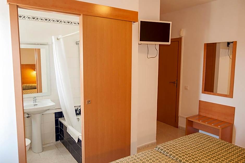 Riviera Hotel Menorca