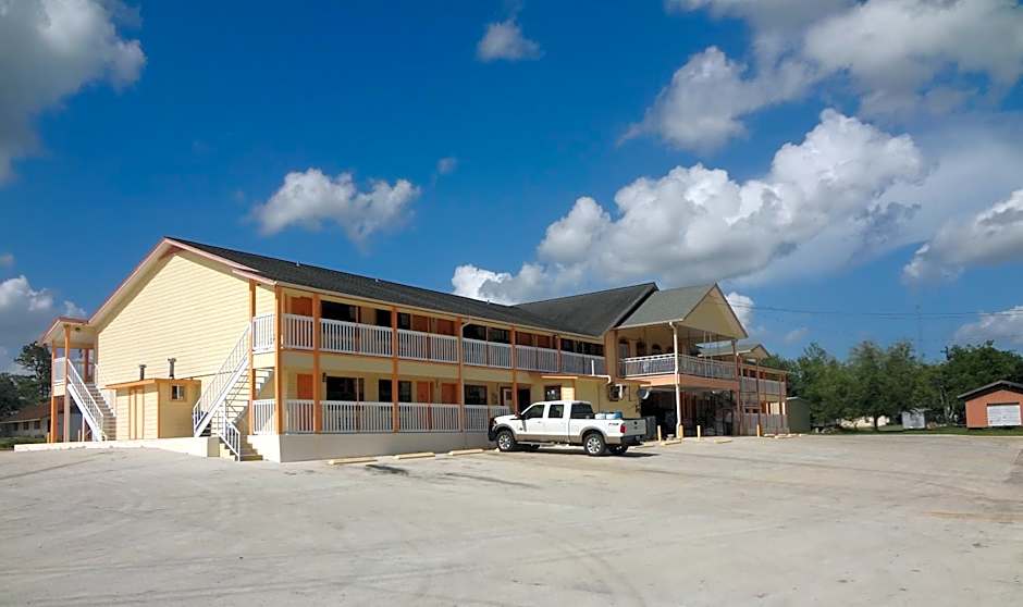 Antlers Inn Goliad