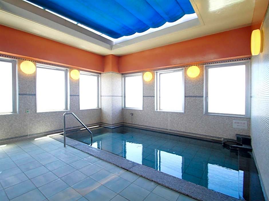 Hotel Route Inn Naha Tomariko