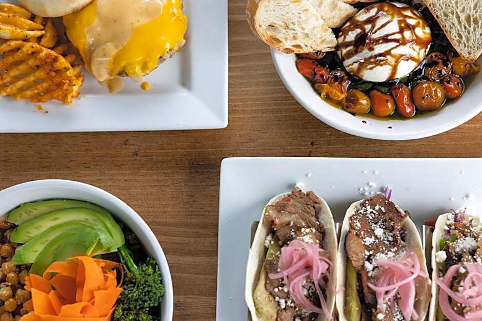 Clear River Inn and Tavern