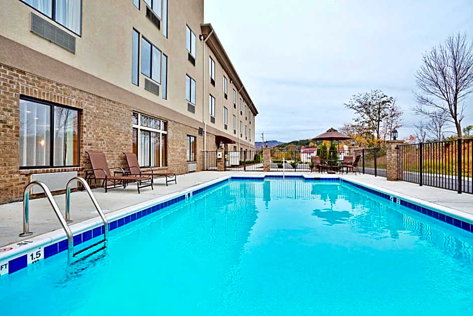 Holiday Inn Express Troutville-Roanoke North By IHG