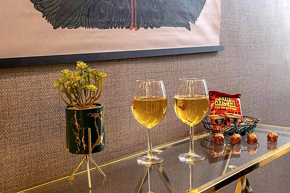 Spa on the walls - Mamilla View - Jerusalem ספא על החומות ירושלים