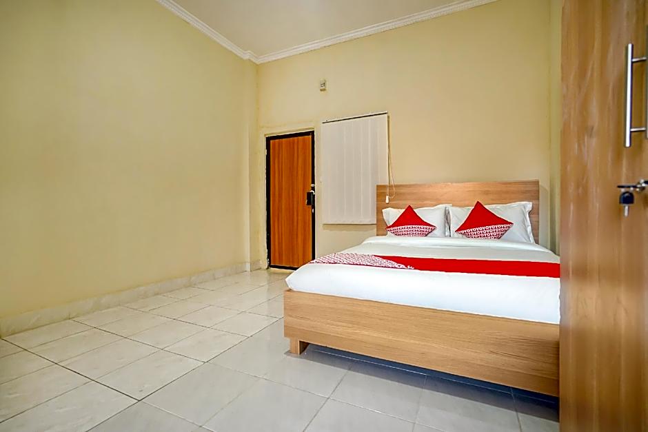 OYO Life 570 Pesona Asri Homestay Syariah