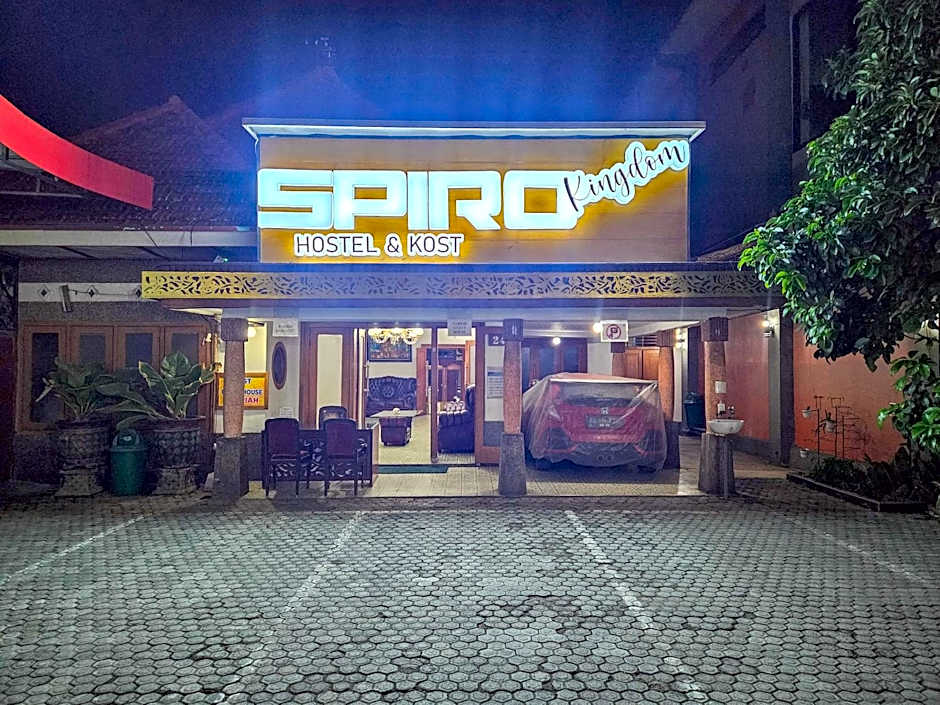 RedDoorz Syariah Near Alun-Alun Tulungagung