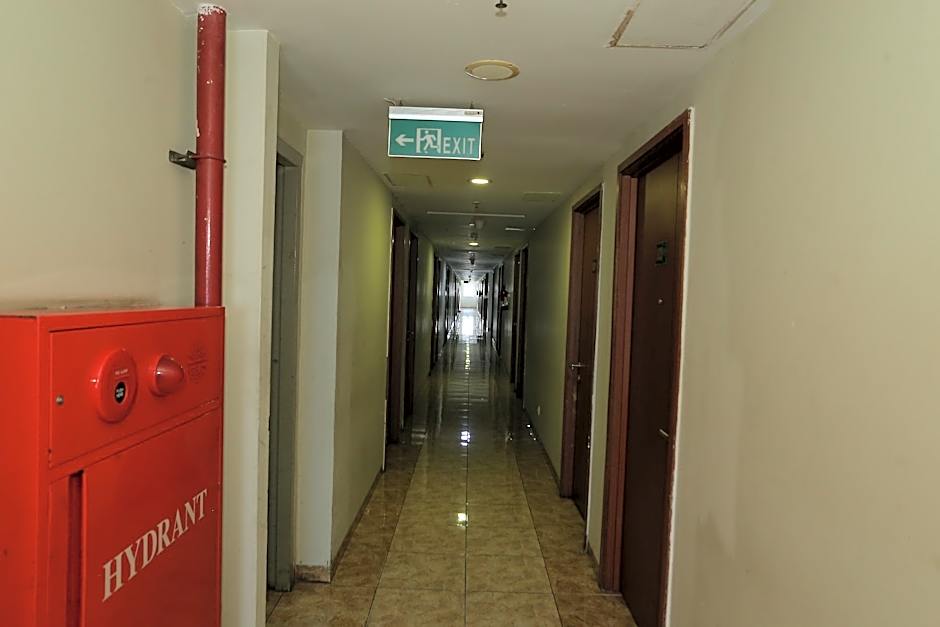 Capital O 93371 Pelangi Residence 5