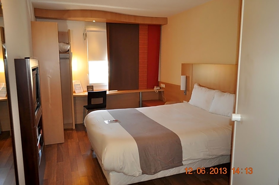 ibis Istres Trigance