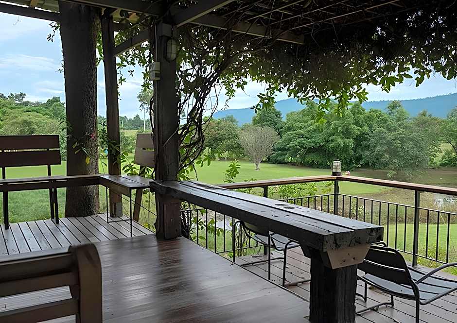 Mountain Pano Khao Yai Homestay