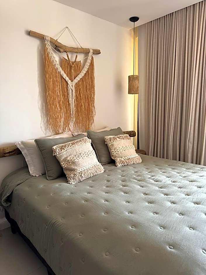 CASA SALGA - MILAGRES - 3 mins a pé da praia da Capela