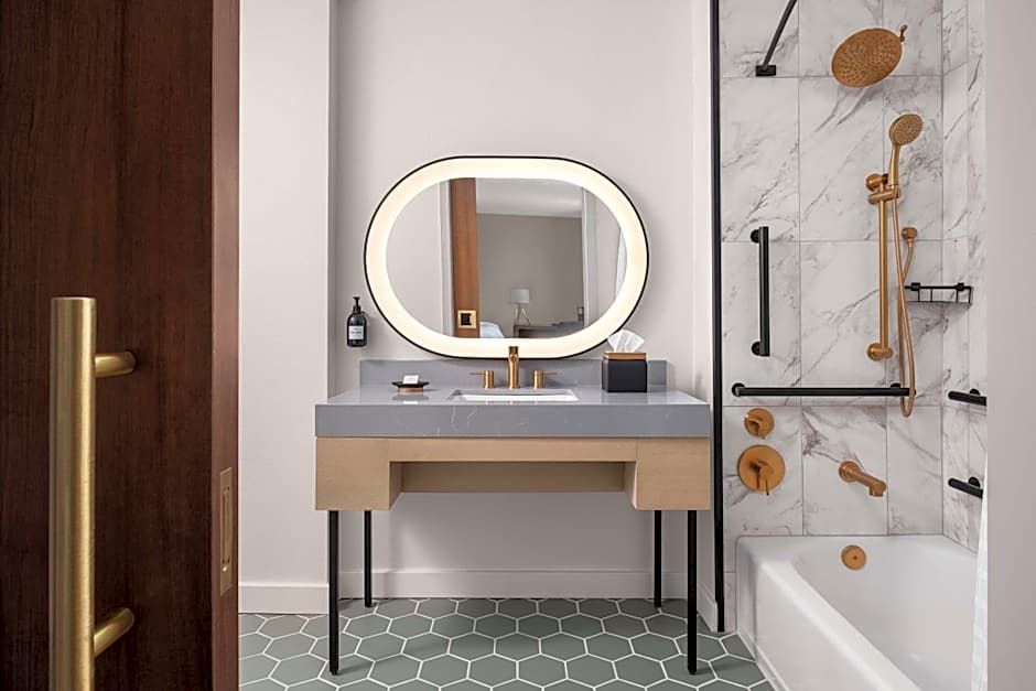 Hotel Ardent Dayton Downtown, Tapestry Collection by Hilton