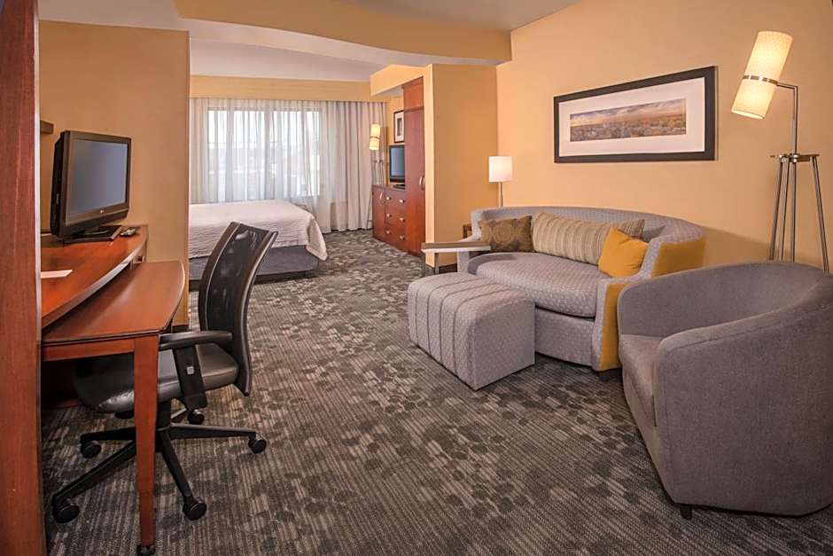 Courtyard by Marriott Fredericksburg Historic District
