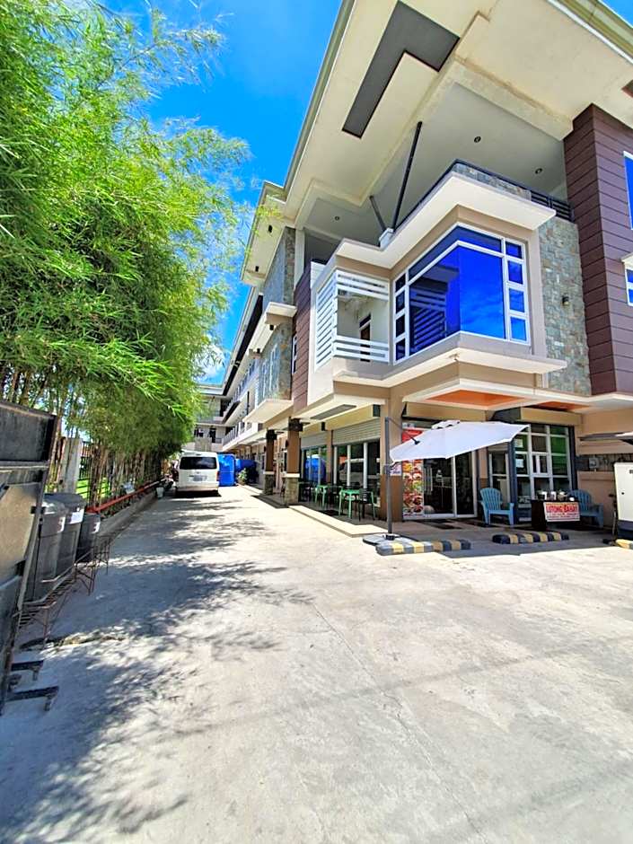 Felicidad Resto and Pension House