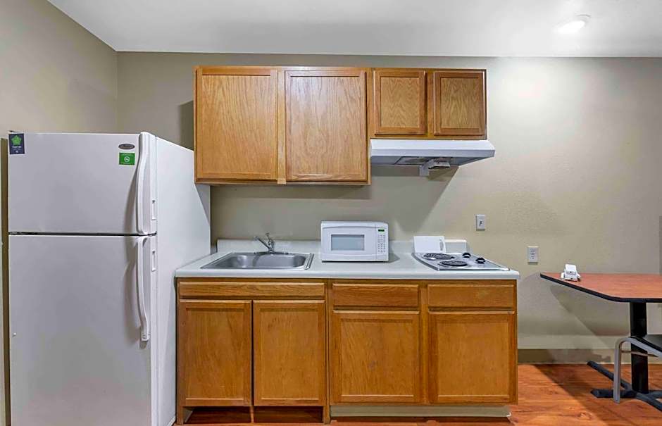 Extended Stay America Select Suites - Lubbock - West