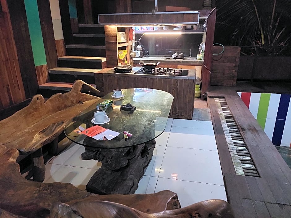 Homestay GubuG Art 1