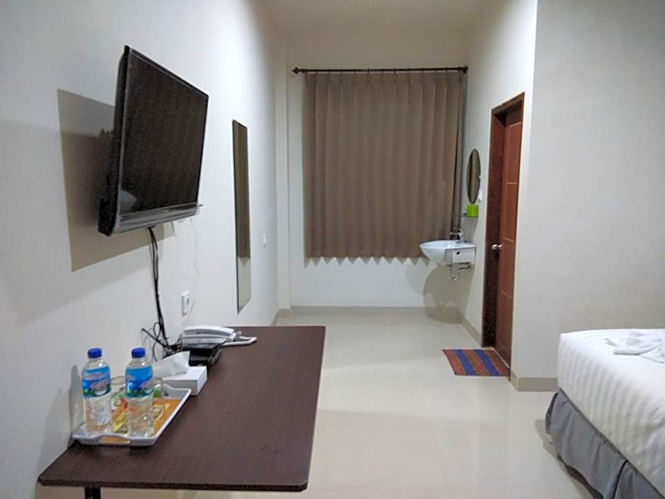 Victory Hotel