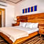 Nomads Party Hotel & Hostel