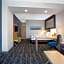 La Quinta Inn & Suites by Wyndham Manassas VA-Dulles Airport