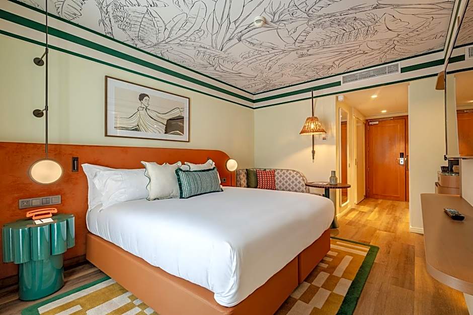 Onyria Quinta da Marinha Hotel