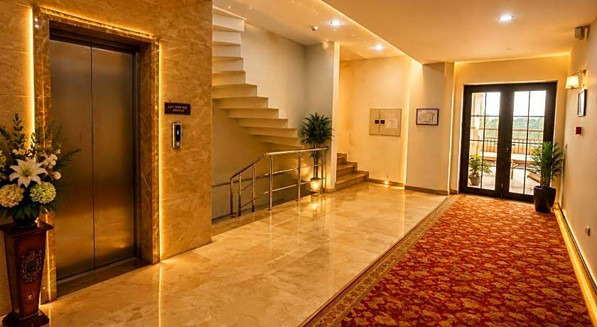 Atropat Old City Hotel