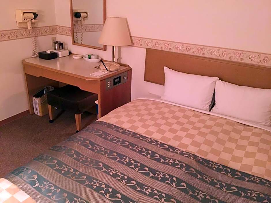 Quintessa Hotel Chiba Funabashi