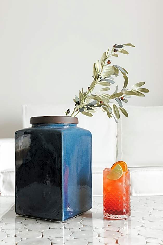 Astro Palace Hotel & Suites