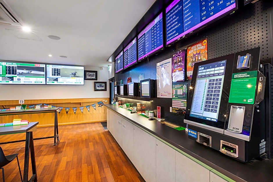 Nightcap at Rex Hotel