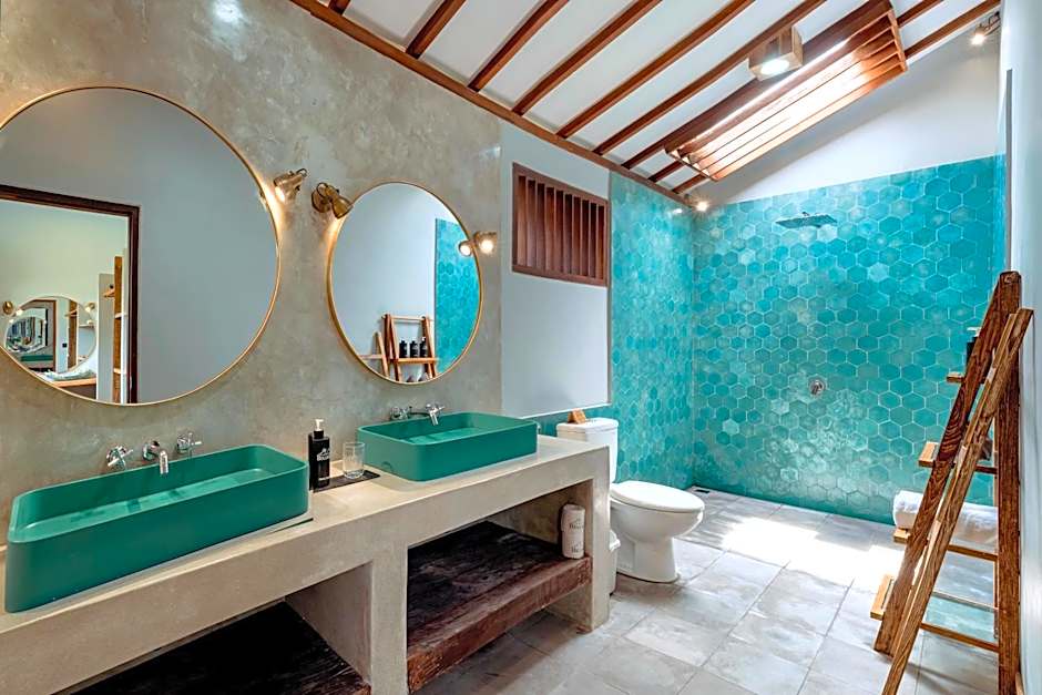 Belukar Villas