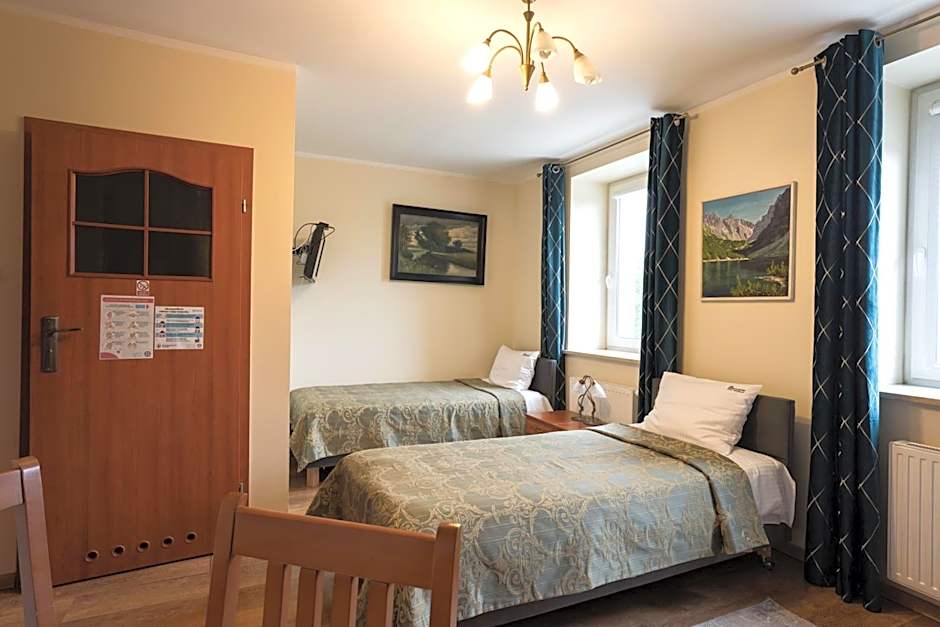 HOTEL I RESTAURACJA BROCHÓW