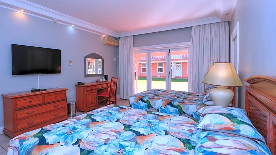 Sica's Guest House