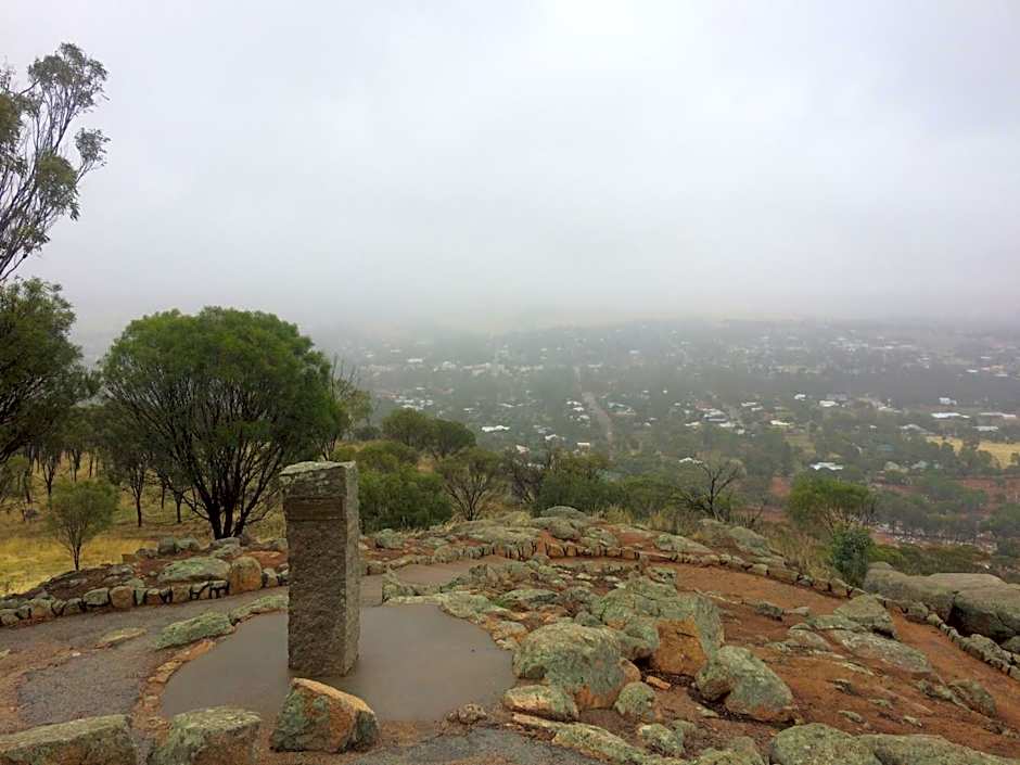 York's Lookout Lodge Bed And Breakfast