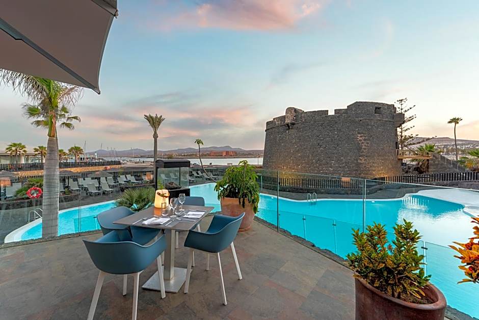 Barcelo Castillo Beach Resort