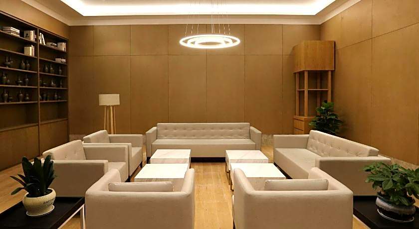 Novotel Deqing