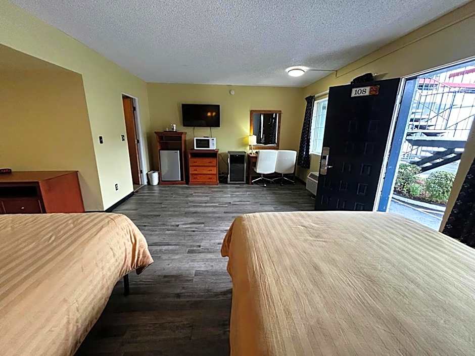 Travelers Inn by OYO Longview Kelso
