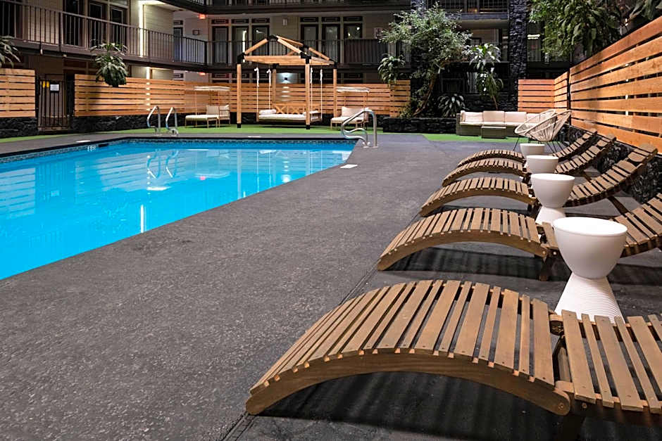 Cactus Cove Inn and Suites