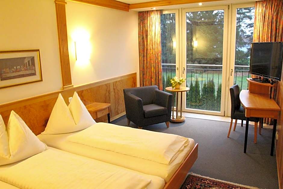 Hotel Alhartinger Hof