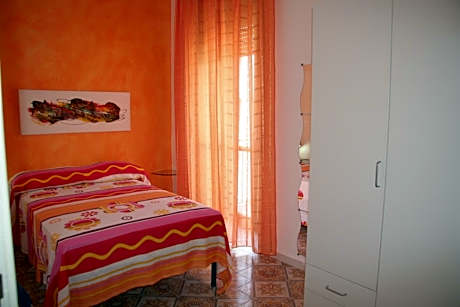 Double or Twin Room with Private External Bathroom