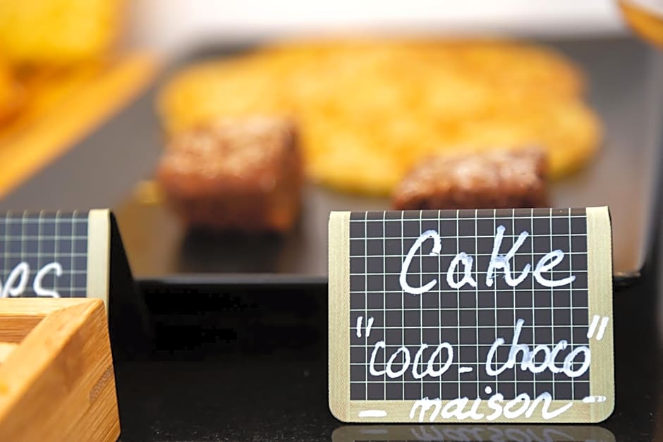 Tour de Nesle La Rochelle Vieux Port 3 etoiles