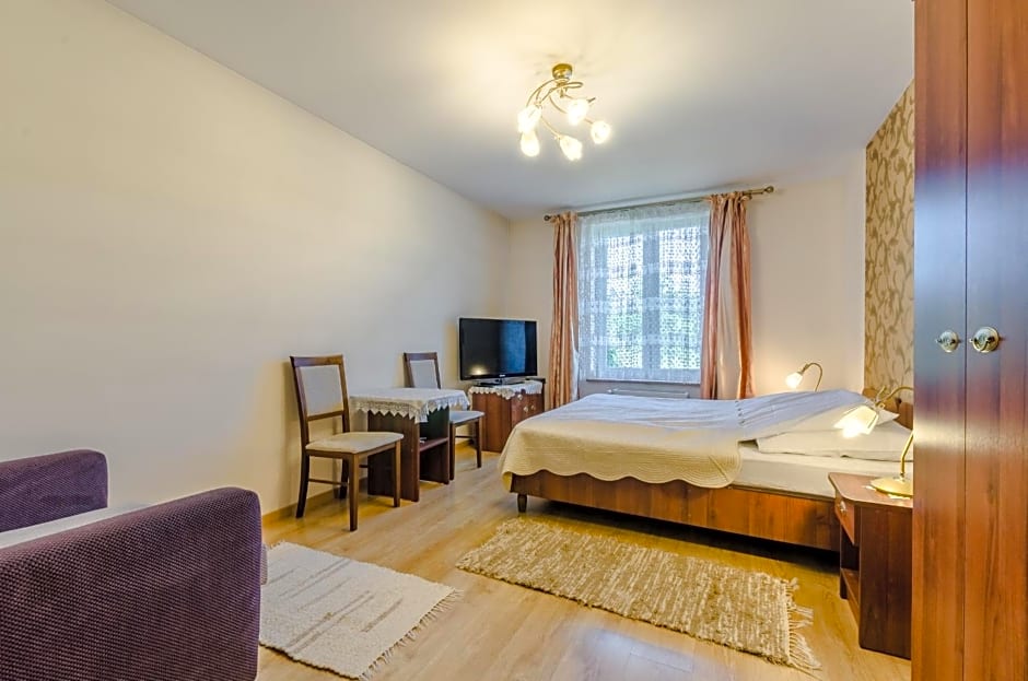 Willa Mycyny oraz domki