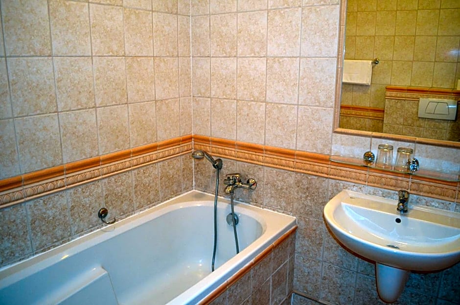 Hotel Renesance Krasna Kralovna