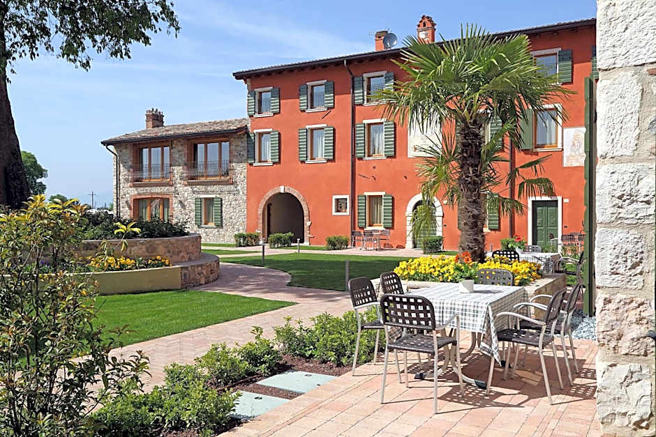 Residence Borgo Mondragon