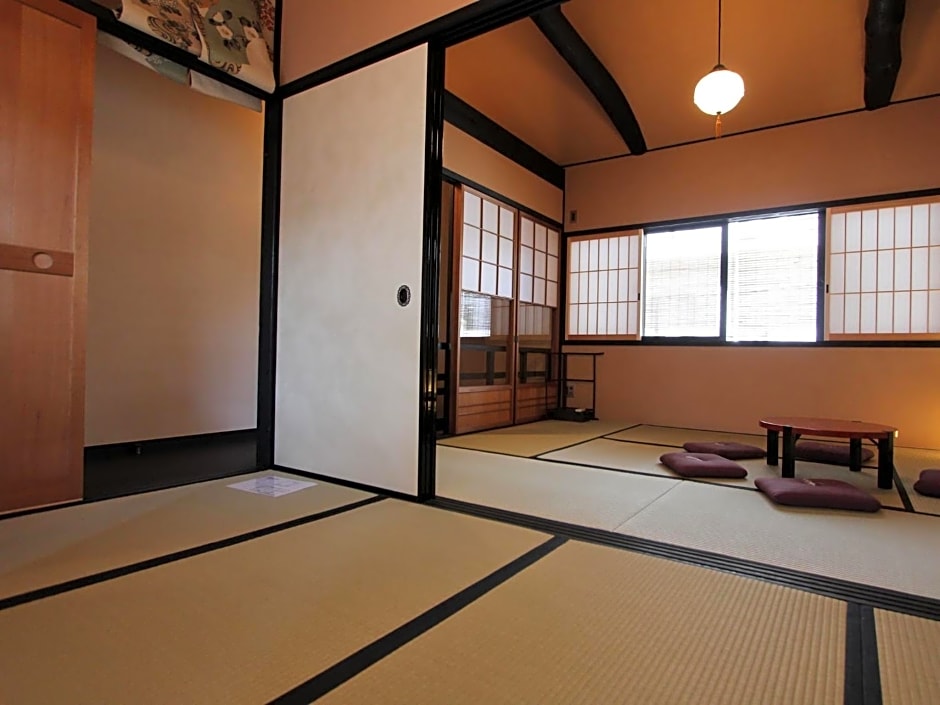 Brian Machiya Inn