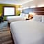 Holiday Inn Express Roseville-St. Paul By IHG