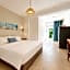 La Perla Holiday Apartments