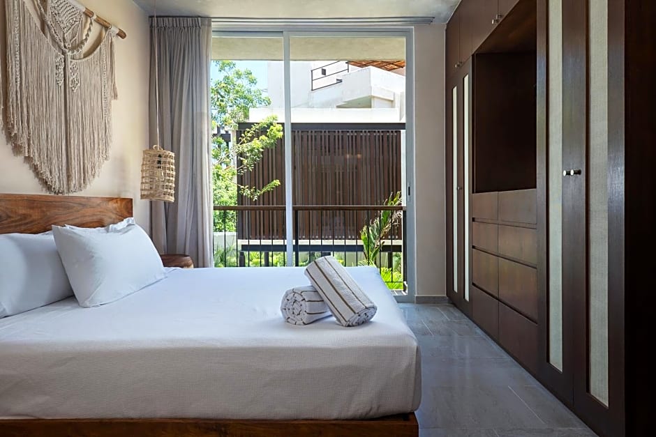 ARUNA TULUM-Luxury Studios & Apartments