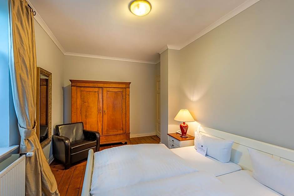 Antik-Hotel EICHENHOF