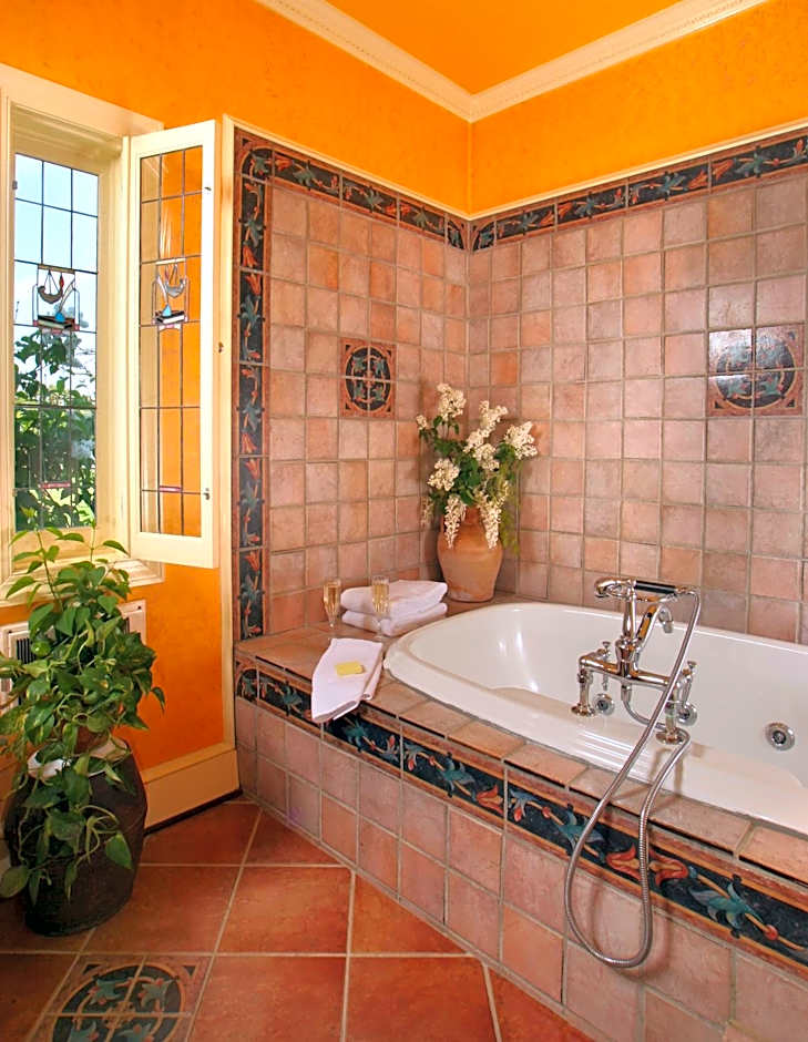 L'Auberge Provencale Inn & Restaurant