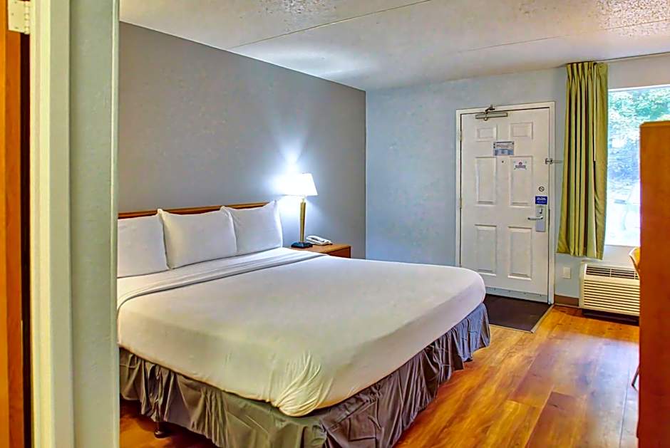 Motel 6 Buffalo Airport