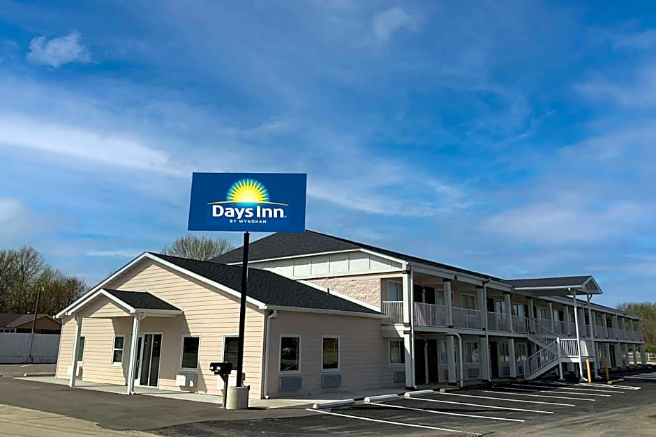 Days Inn by Wyndham Troy IL